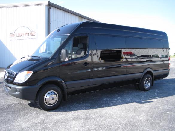 2008 Mercedes-Benz Sprinter 3500 170" Sprinter for Sale in Ozark, MO - Photo 3