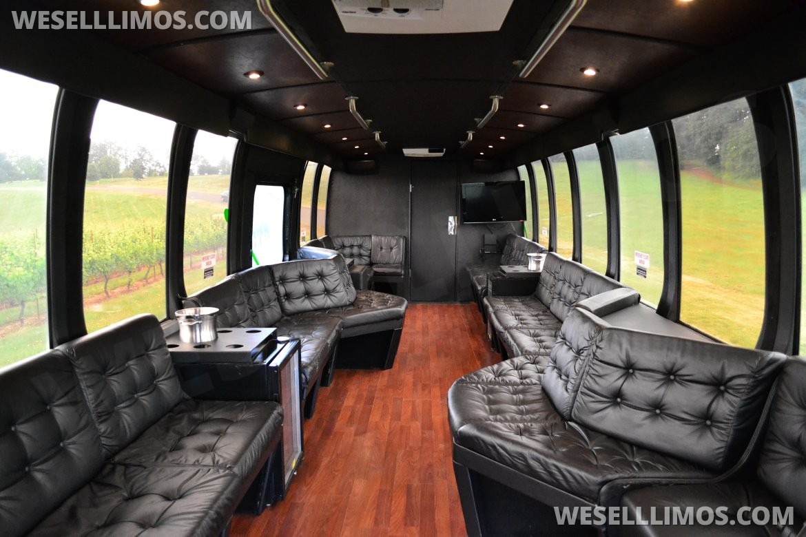 Limo Bus for sale: 1987 Prevost Coach 40&quot;