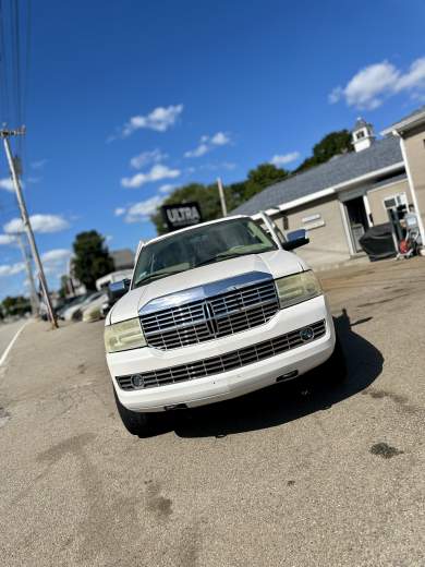 2007 Lincoln Navigator SUV Stretch w/Jet doors