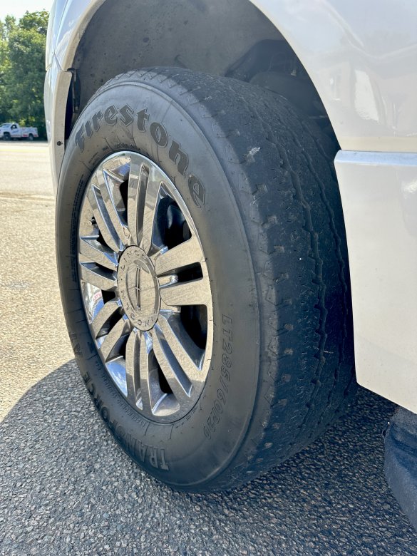 2007 Lincoln Navigator SUV Stretch w/Jet doors