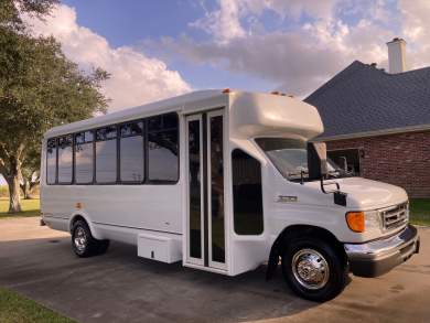 2007 Ford E450 Super Duty Party Bus