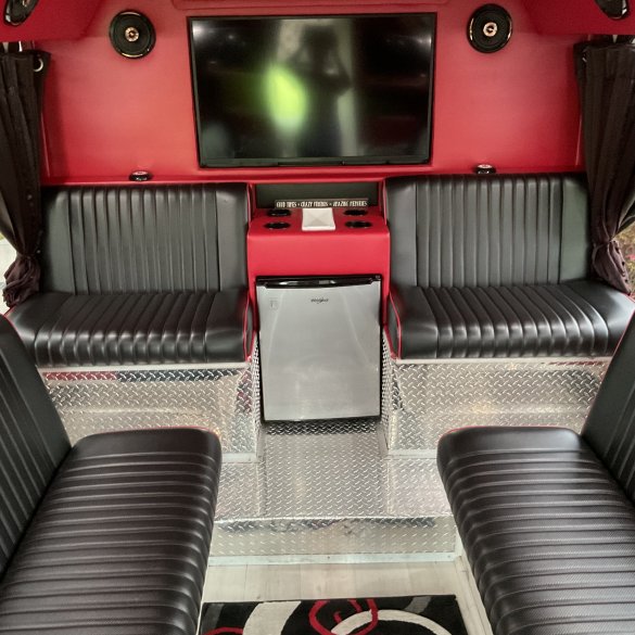 2007 Ford E450 Super Duty Party Bus