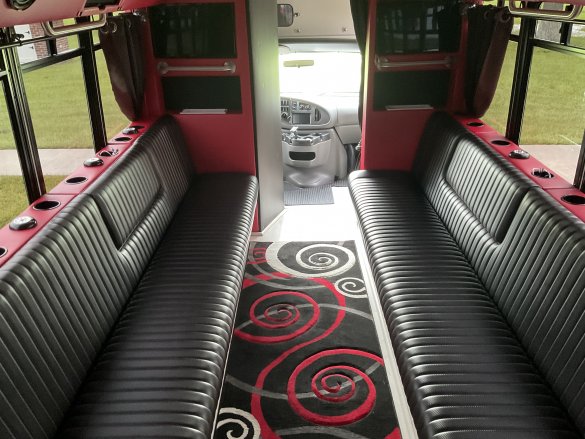 2007 Ford E450 Super Duty Party Bus