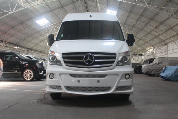 2016 Battisti Customs Mercedes-Benz Sprinter 170 Sprinter