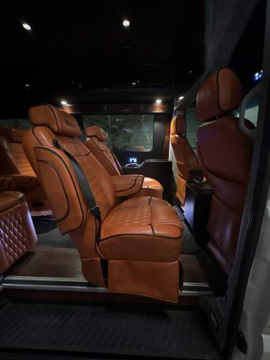 2016 Battisti Customs Mercedes-Benz Sprinter 170 Sprinter