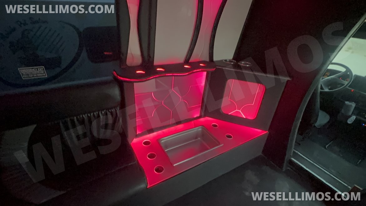 Limo Bus for Sale in Las Vegas, NV - Photo 6