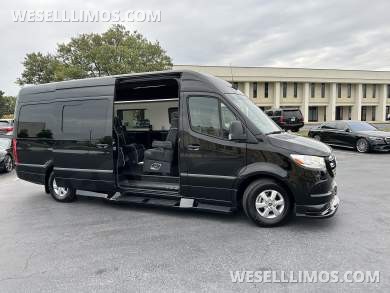 2022 Mercedes VIP/CEO Sprinter - Starlight