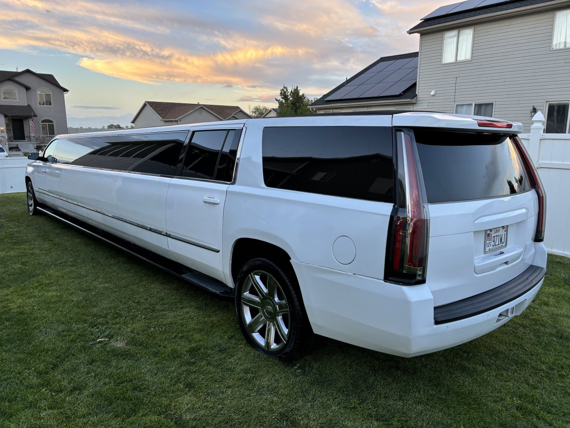 SUV Stretch for Sale in Grantsville, UT - Photo 2