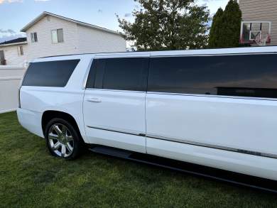 2015 Pinnacle  Chevrolet Suburban SUV Stretch