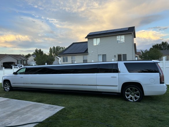 2015 Pinnacle  Chevrolet Suburban SUV Stretch