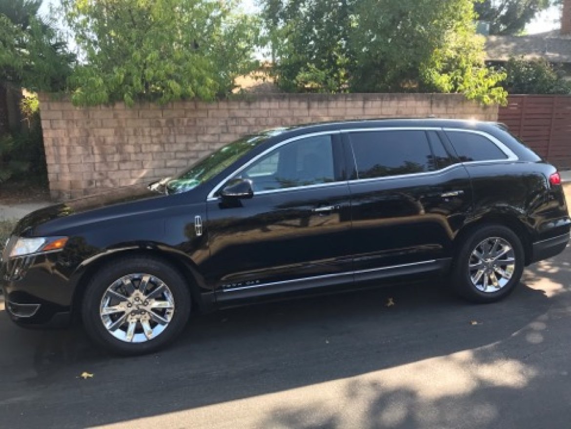 Sedan for sale: 2018 Lincoln MKT