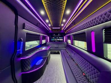 ..White.. 2024 Global Motor Coach Mercedes-Benz Sprinter 3500 3 Seat Limousine