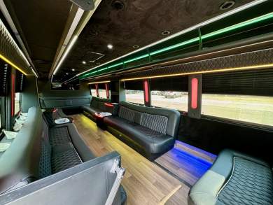 2017 Global Motor Coach Ford F550 Party Bus Limousine