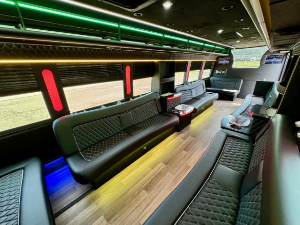 2017 Global Motor Coach Ford F550 Party Bus Limousine