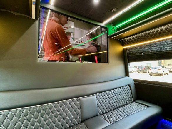 2017 Global Motor Coach Ford F550 Party Bus Limousine