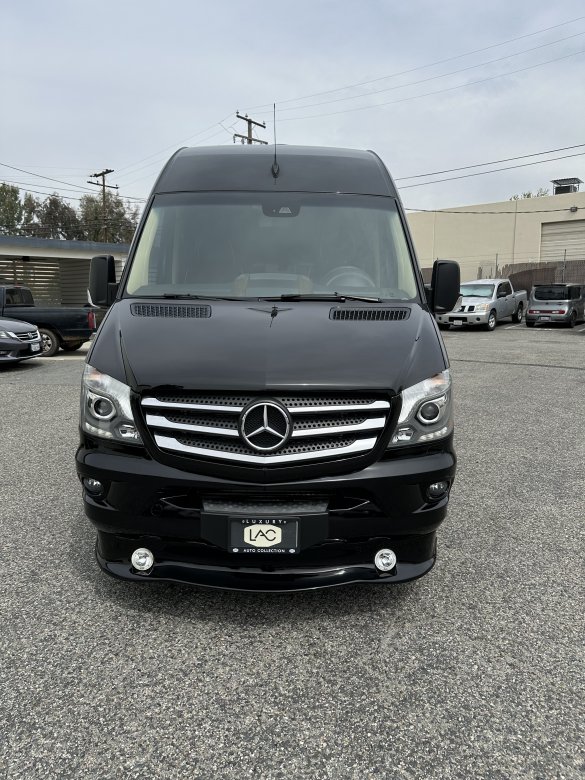 2017 Midwest Automotive Designs Mercedes-Benz 3500 Sprinter