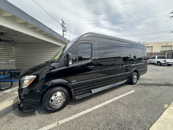 2017 Midwest Automotive Designs Mercedes-Benz 3500 Sprinter