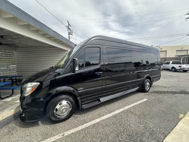 2017 Midwest Automotive Designs Mercedes-Benz 3500 Sprinter