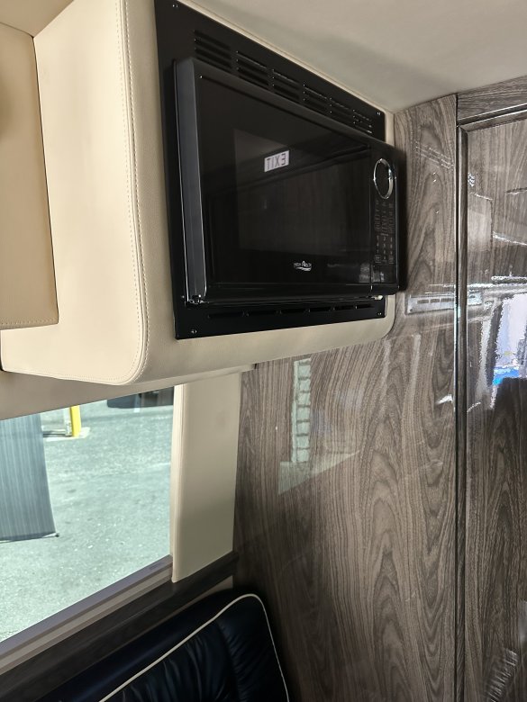 2017 Midwest Automotive Designs Mercedes-Benz 3500 Sprinter