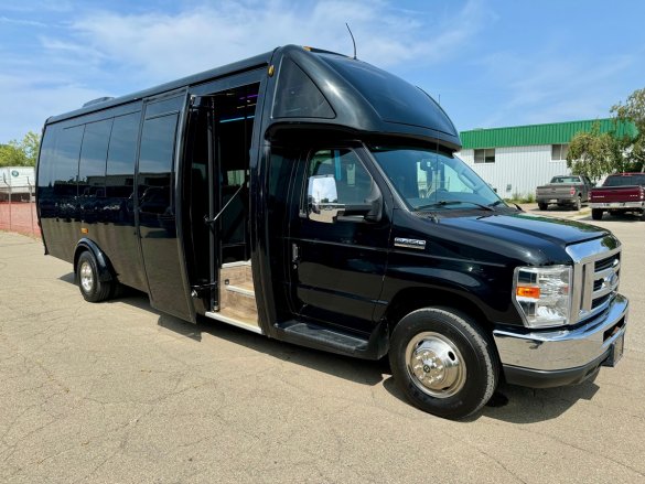 2017 Global Motor Coach Ford E450 Limo Party Bus