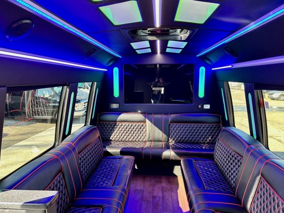 2018 Global Motor Coach Ford E350 Limo Party Bus