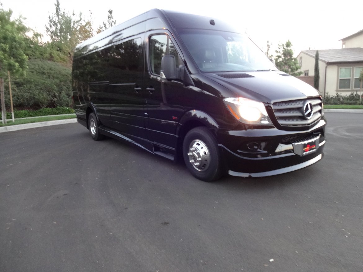 Photo of Sprinter for sale: 2014 Mercedes-Benz 3500 Limousine by Specialty Conversions SPV