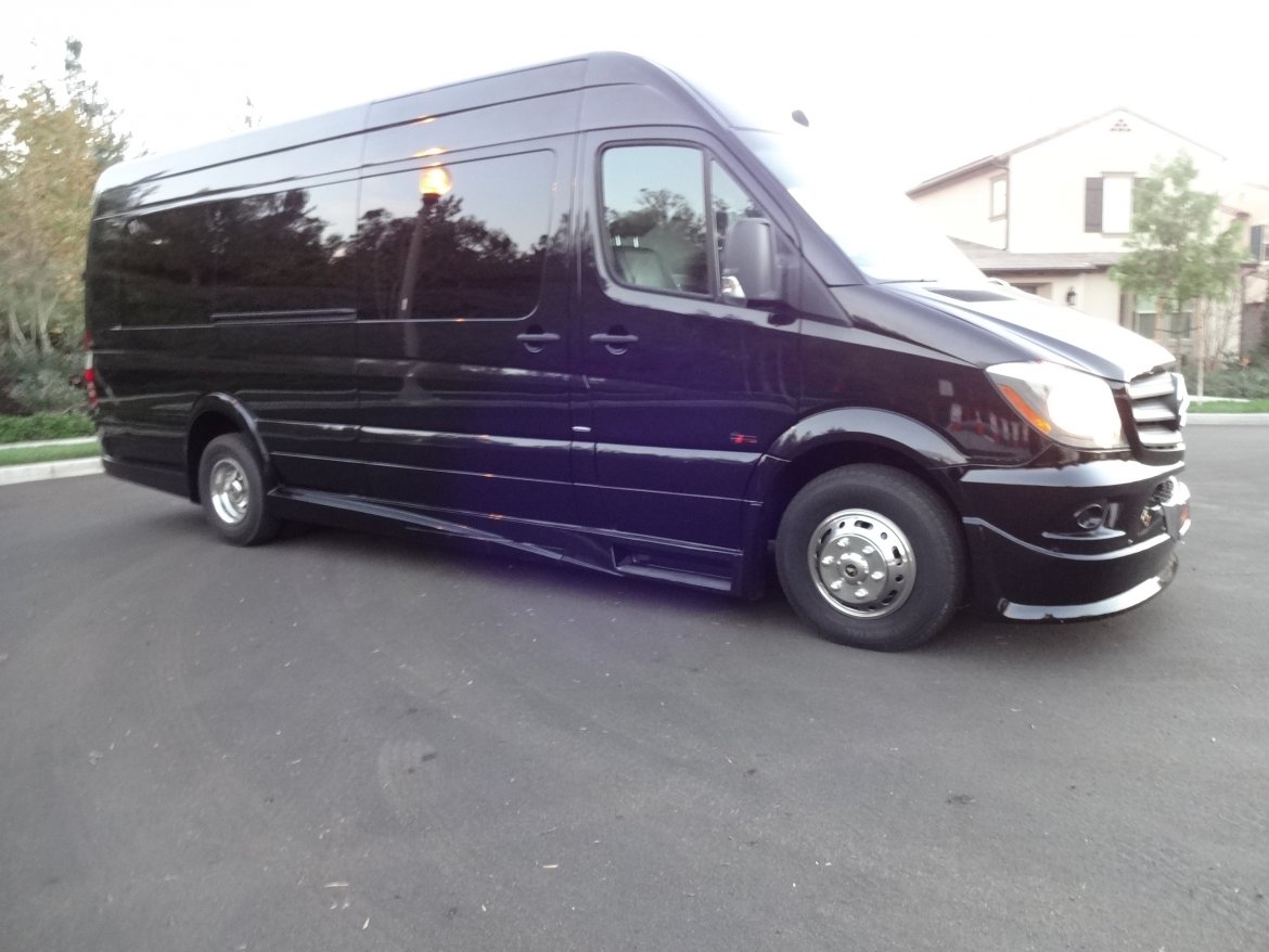 Photo of Sprinter for sale: 2014 Mercedes-Benz 3500 Limousine by Specialty Conversions SPV