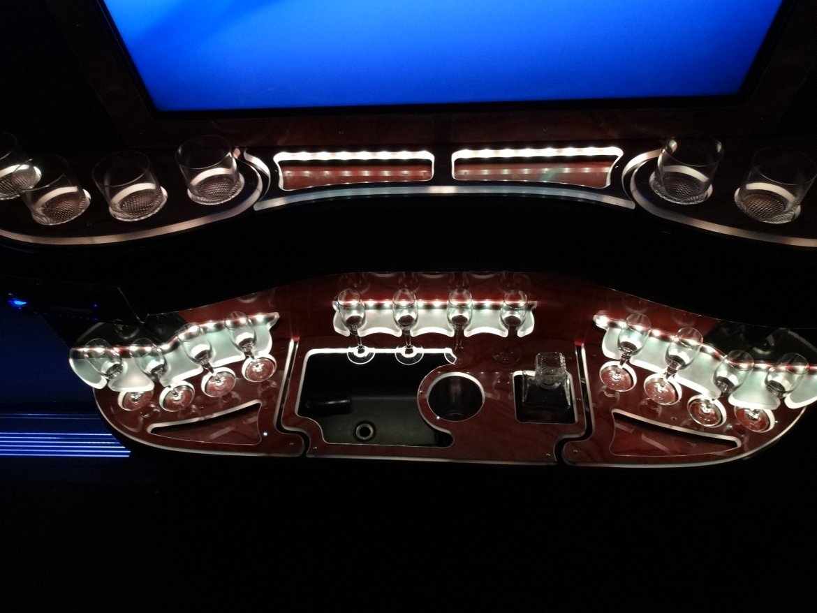 Photo of Sprinter for sale: 2014 Mercedes-Benz 3500 Limousine by Specialty Conversions SPV