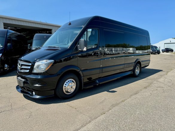 2015 Midwest Automotive Designs Mercedes-Benz Sprinter Sprinter