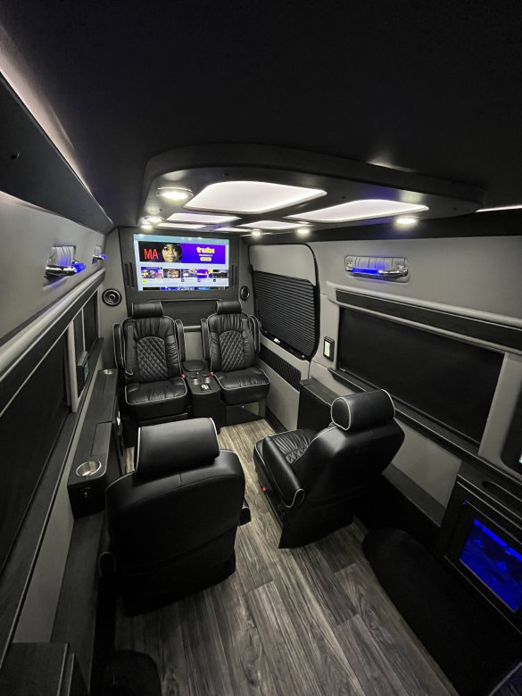 2020 Midwest Automotive Designs Mercedes-Benz Sprinter 3500 Business Class Sprinter