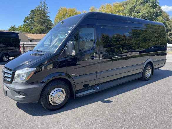 2017 Executive Coach Builders Mercedes-Benz Sprinter 3500 170”  Sprinter