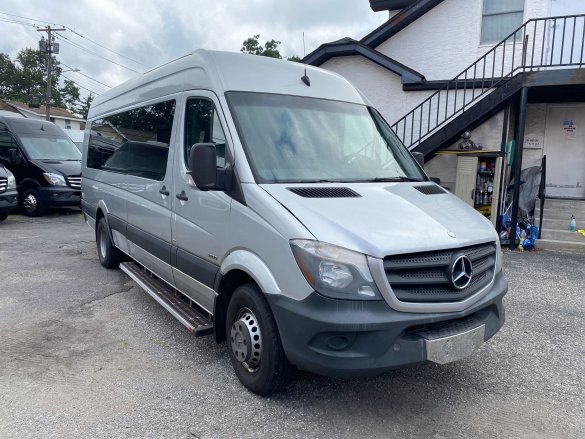 2014 HQ Customs Mercedes-Benz Sprinter Sprinter