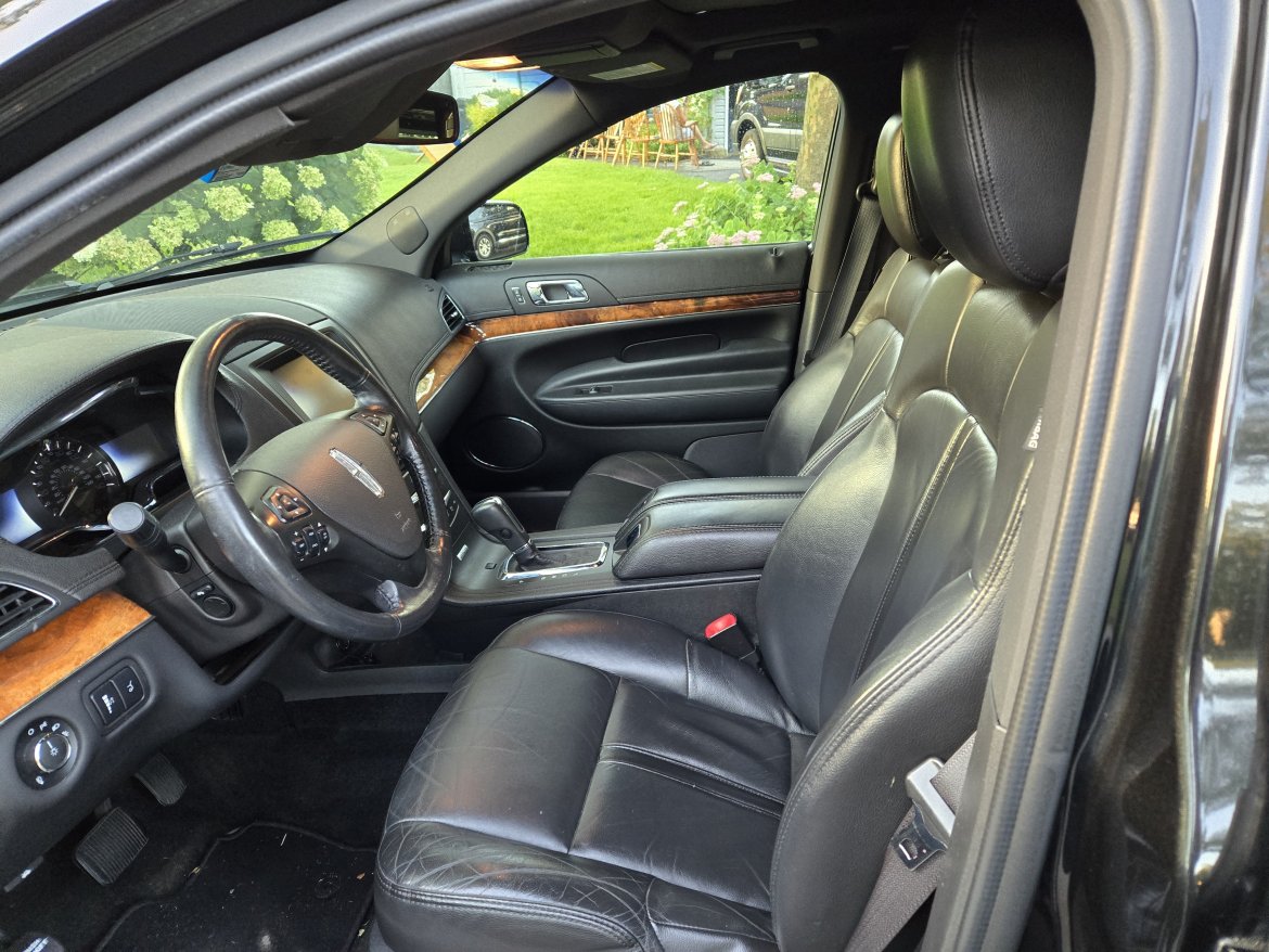 Sedan for Sale in MIDDLETOWN, NJ - Photo 5