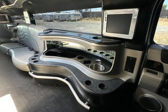 2007 Hummer H2 Limousine