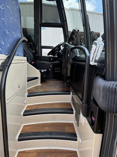 2015 Prevost H-345 Motorcoach