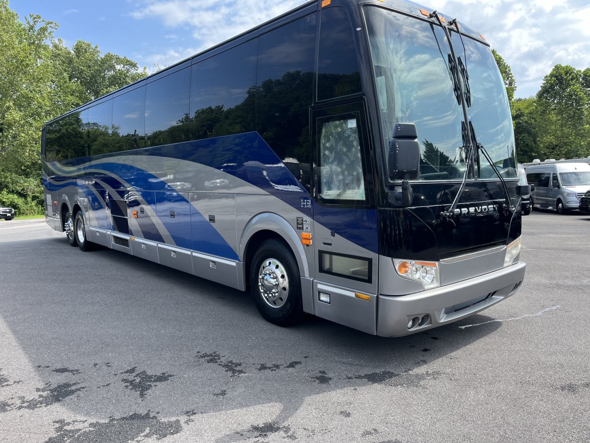 Motorcoach for sale: 2015 Prevost H-345 45&quot; by Prevost