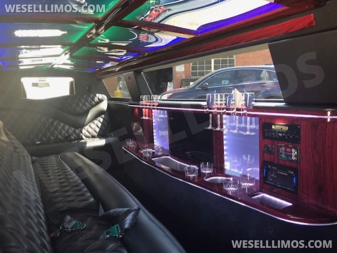 Photo of Limousine for sale: 2017 Chrysler 300 140&quot; by Springfield