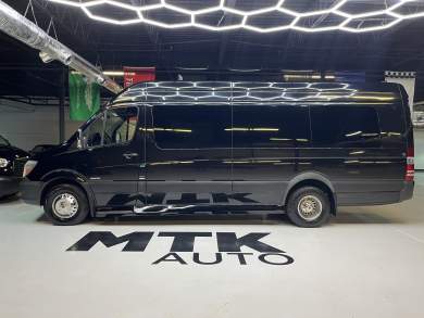 2014 Battisti Customs Mercedes-Benz Sprinter 3500 Limousine