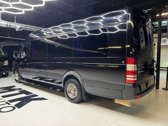 2014 Battisti Customs Mercedes-Benz Sprinter 3500 Limousine