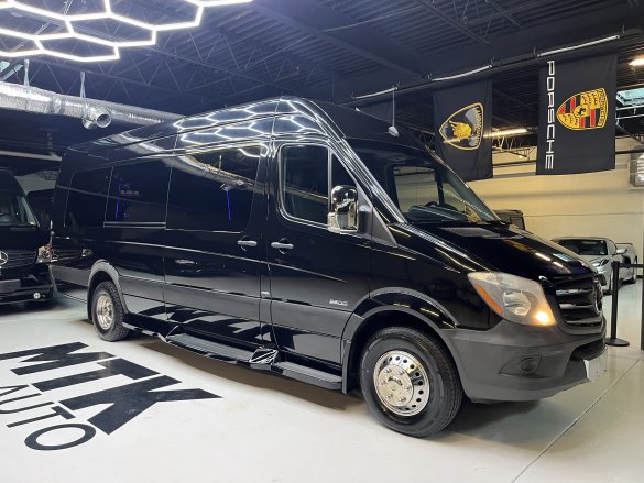 2014 Battisti Customs Mercedes-Benz Sprinter 3500 Limousine