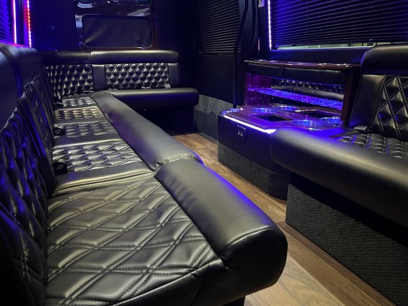 2014 Battisti Customs Mercedes-Benz Sprinter 3500 Limousine