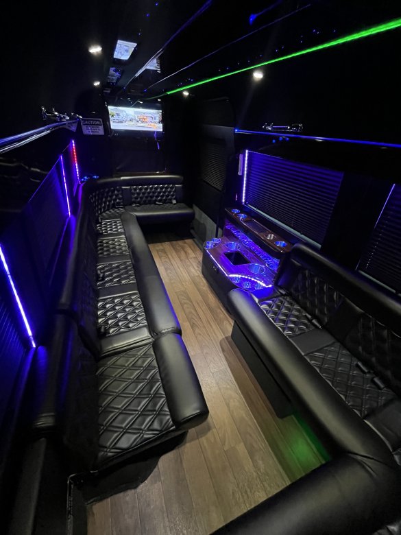 2014 Battisti Customs Mercedes-Benz Sprinter 3500 Limousine