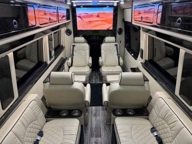 2020 Luxe Cruiser Limousine Midwest Automotive Designs Mercedes-Benz Sprinter