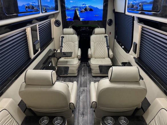 2020 Luxe Cruiser Limousine Midwest Automotive Designs Mercedes-Benz Sprinter