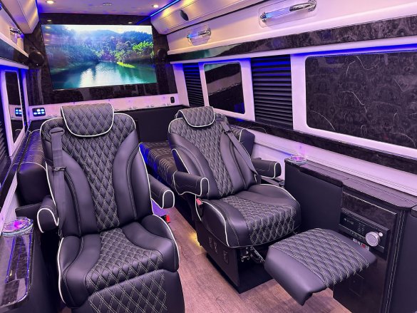 New B6 Armored Road Liner Limousine Bulletproof Auto Elite Mercedes-Benz Sprinter