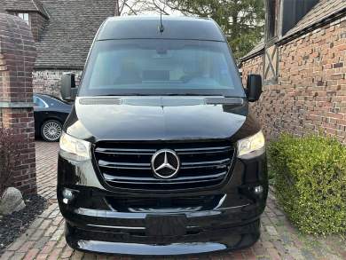 New B6 Armored Road Liner Limousine Bulletproof Auto Elite Mercedes-Benz Sprinter