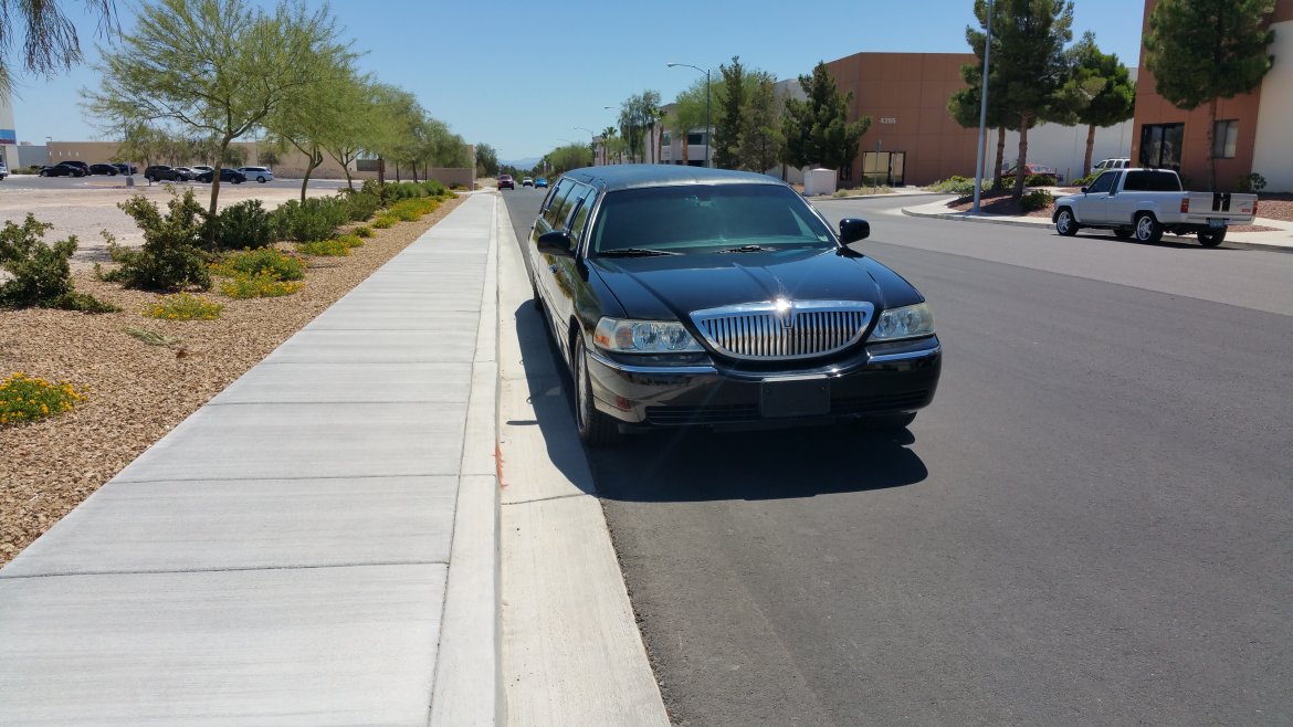 Limousine for Sale in Las Vegas, NV - Photo 6