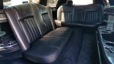 2008 Crystal Coach Lincoln Town Car Limousine