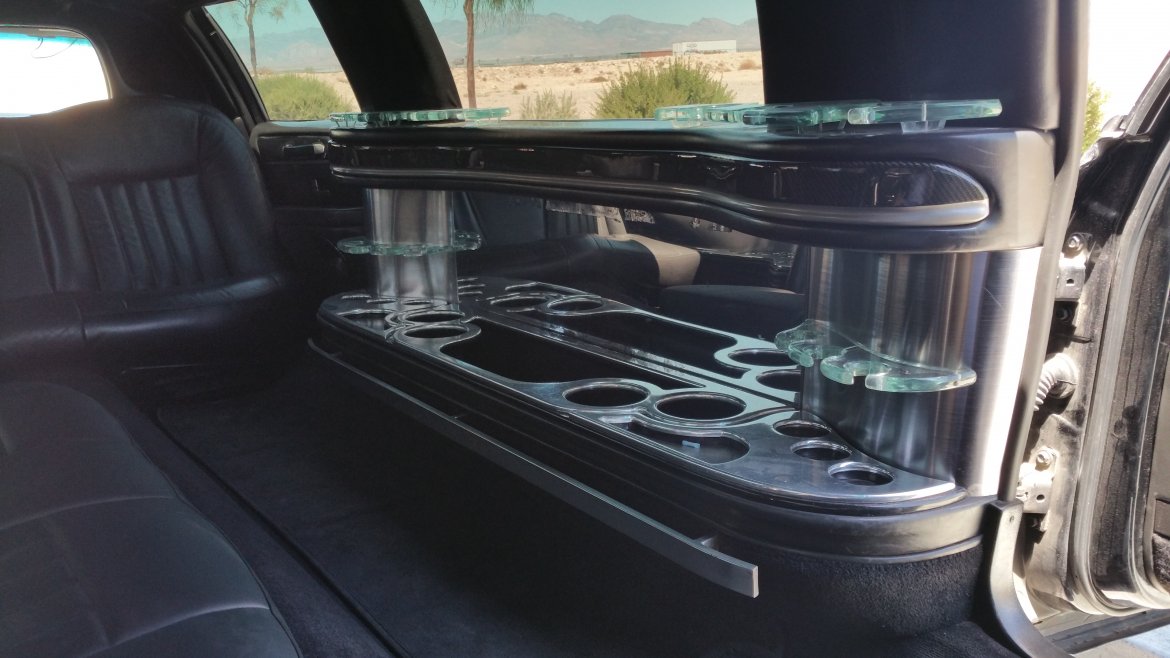 Limousine for Sale in Las Vegas, NV - Photo 9