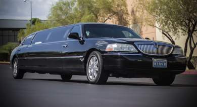 2008 Crystal Coach Lincoln Town Car Limousine